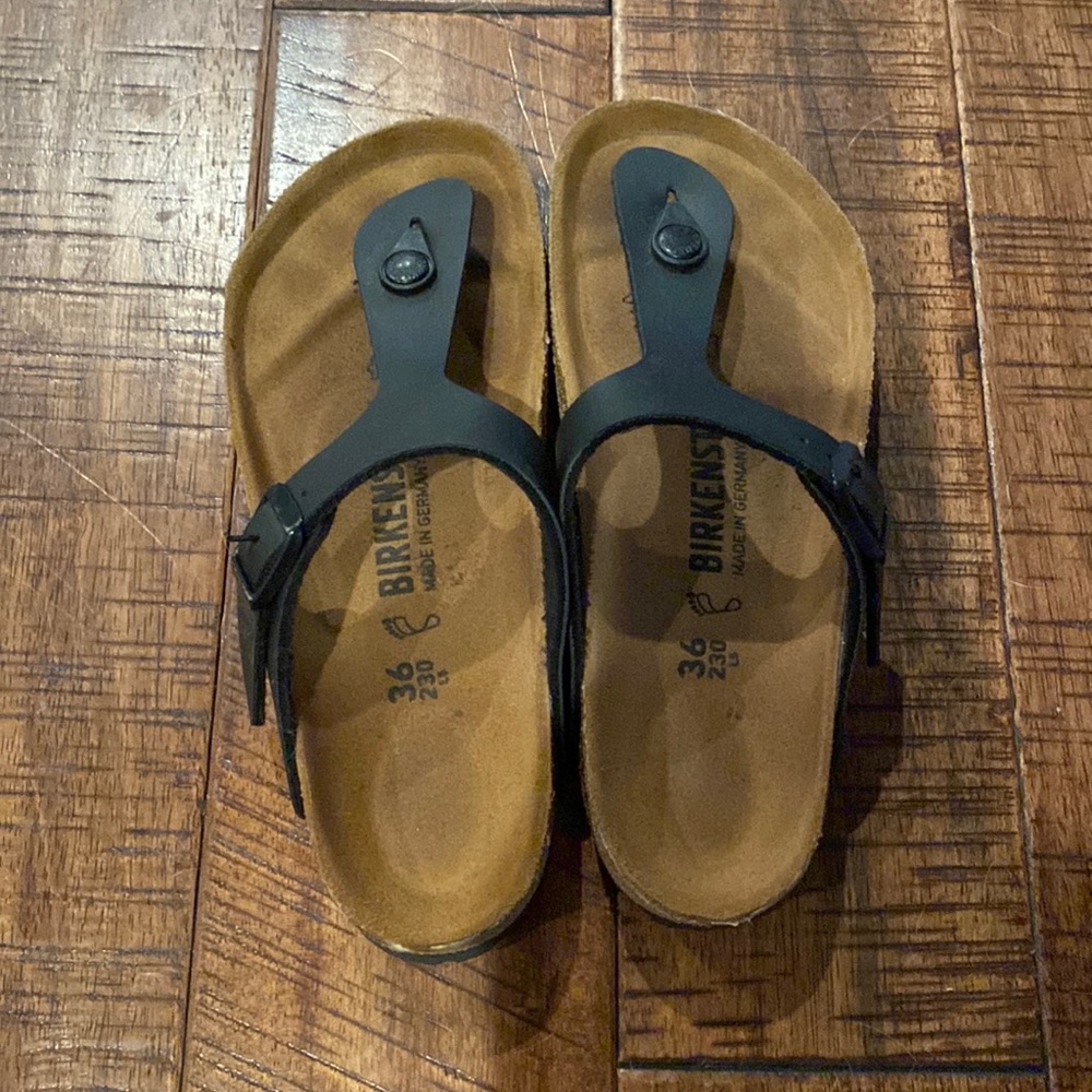 Birkenstock. Gizeh.